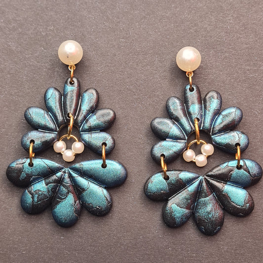 CCC Polymer Earrings Pearl Blue Flower