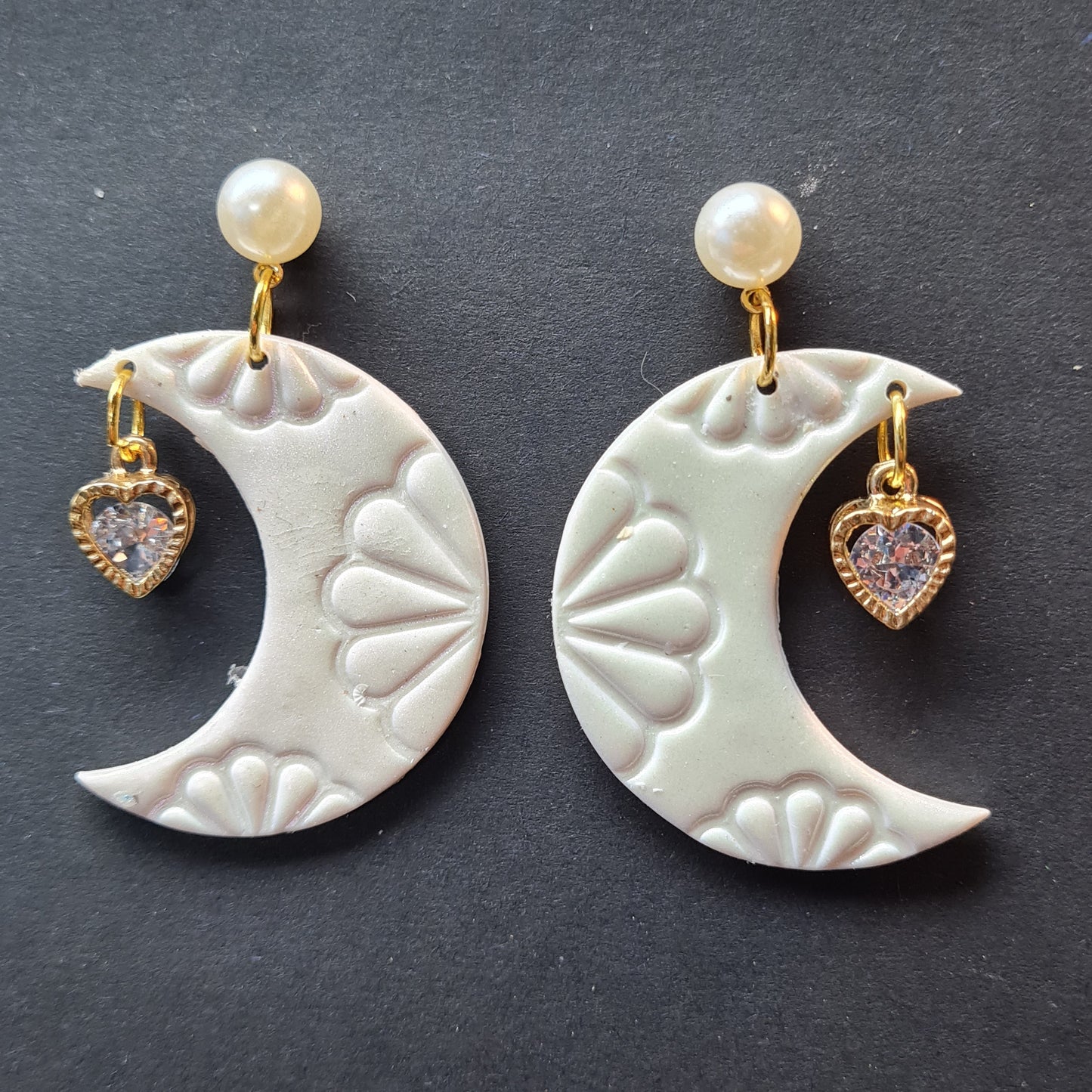 CCC Polymer Earrings Wedding White & Gold