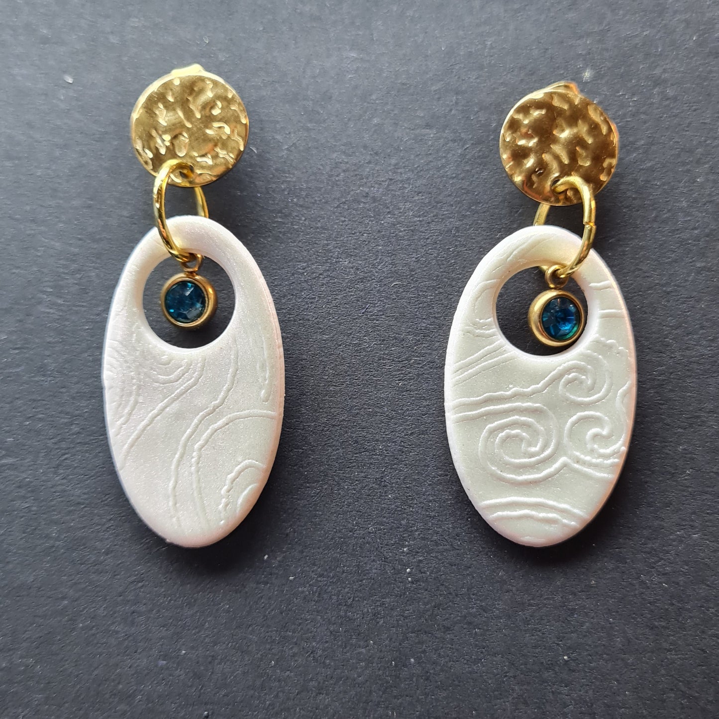 CCC Polymer Earrings Wedding White & Gold